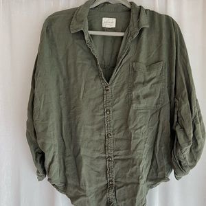 American eagle green relaxed fit button up